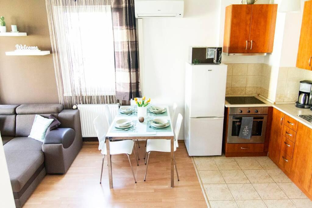 Vip Mini Resort,Private Parking & Balcony 布达佩斯 外观 照片