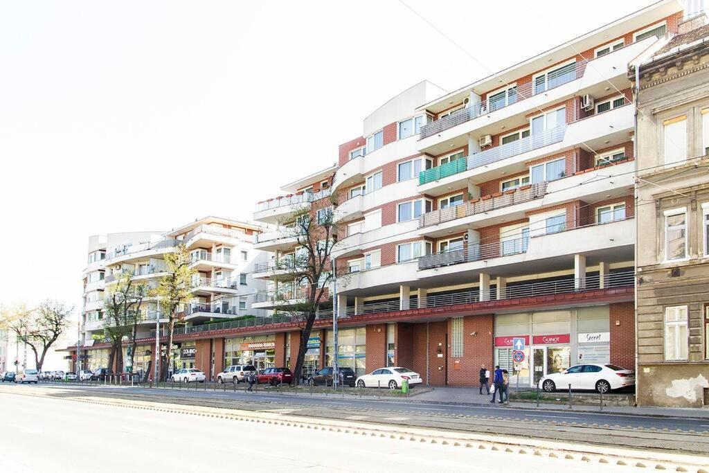 Vip Mini Resort,Private Parking & Balcony 布达佩斯 外观 照片