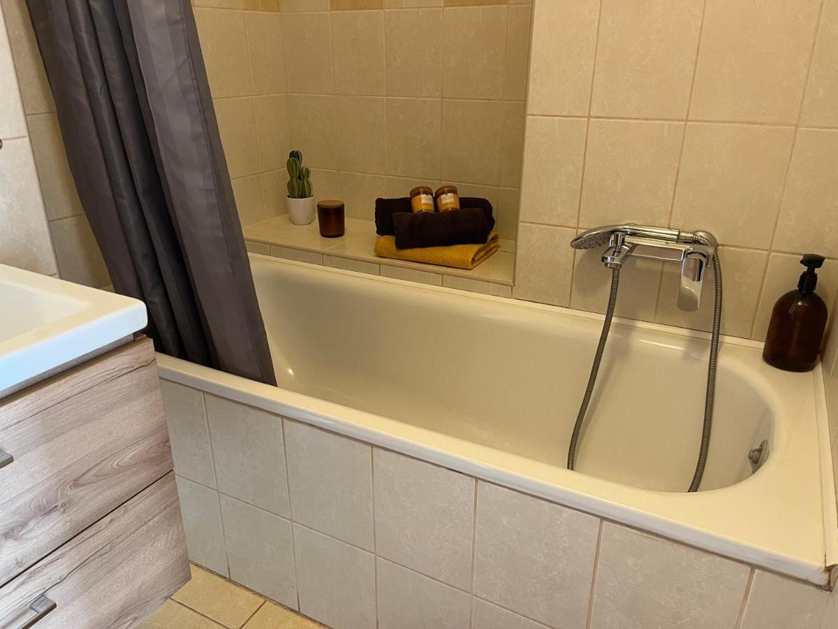 Vip Mini Resort,Private Parking & Balcony 布达佩斯 外观 照片
